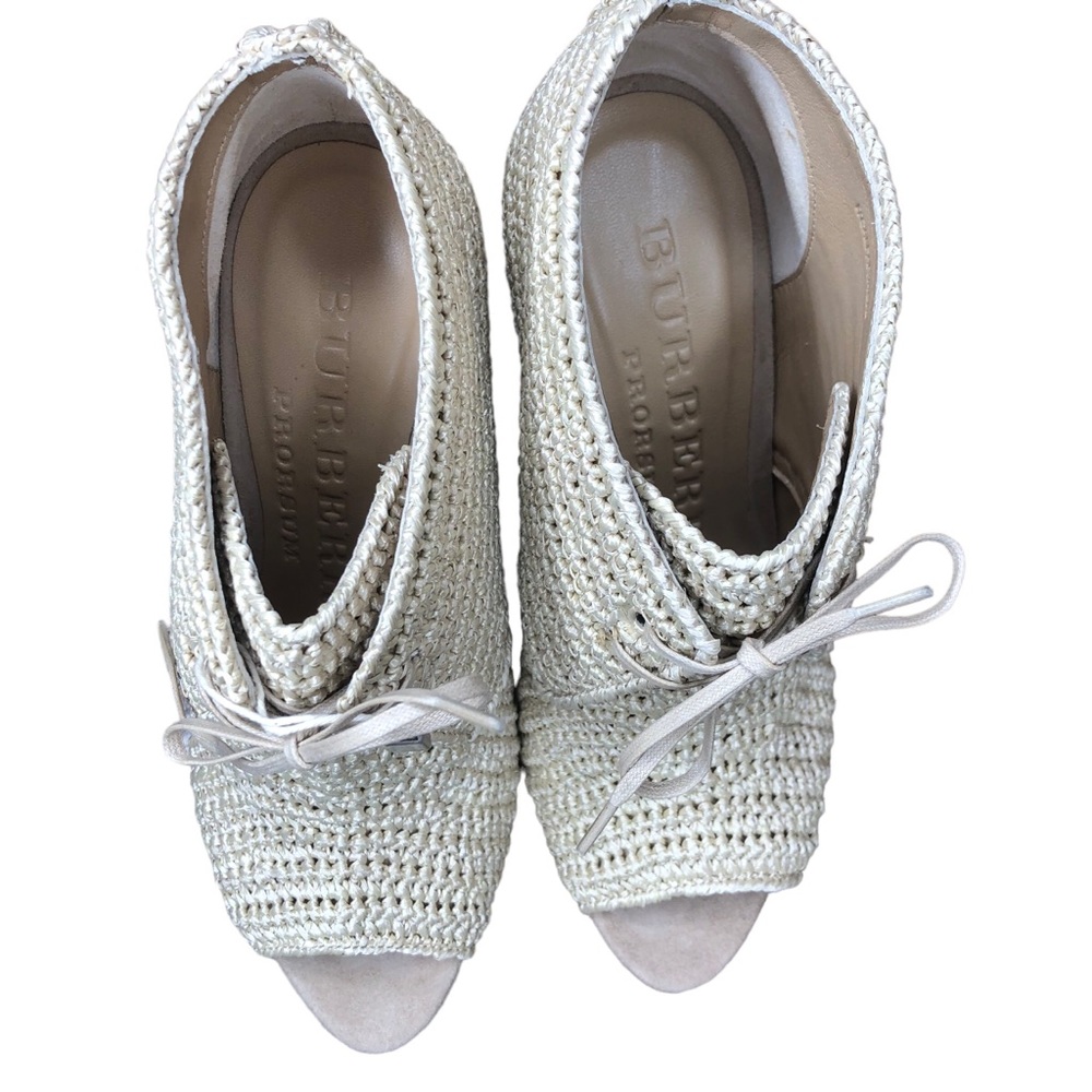 Burberry English Icons Darfield Peep Toe Desert Boot Heels Size 5 EU 35✨ - Picture 9 of 16